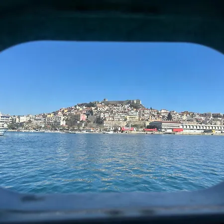 Botel Exclusive Yacht - Sea & Old Town Views - Prime Location Kavala
