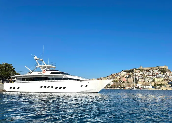 Exclusive Yacht - Sea & Old Town Views - Prime Location Botel