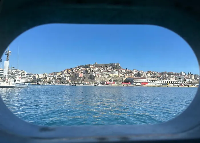 Botel Exclusive Yacht - Sea & Old Town Views - Prime Location Kavala