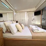 Majesty Yacht *