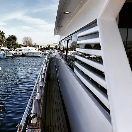 Majesty Yacht Kavala