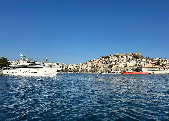 Exclusive Yacht - Sea & Old Town Views - Prime Location Botel Kavala