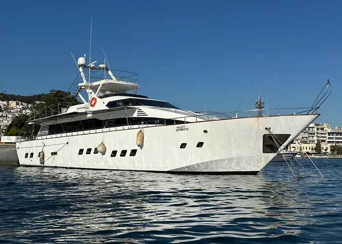 Exclusive Yacht - Sea & Old Town Views - Prime Location Botel